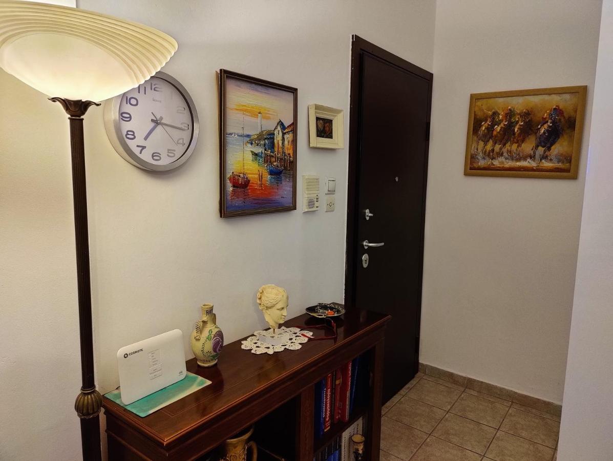 Iréne Koukaki Apartamento Atenas Exterior foto